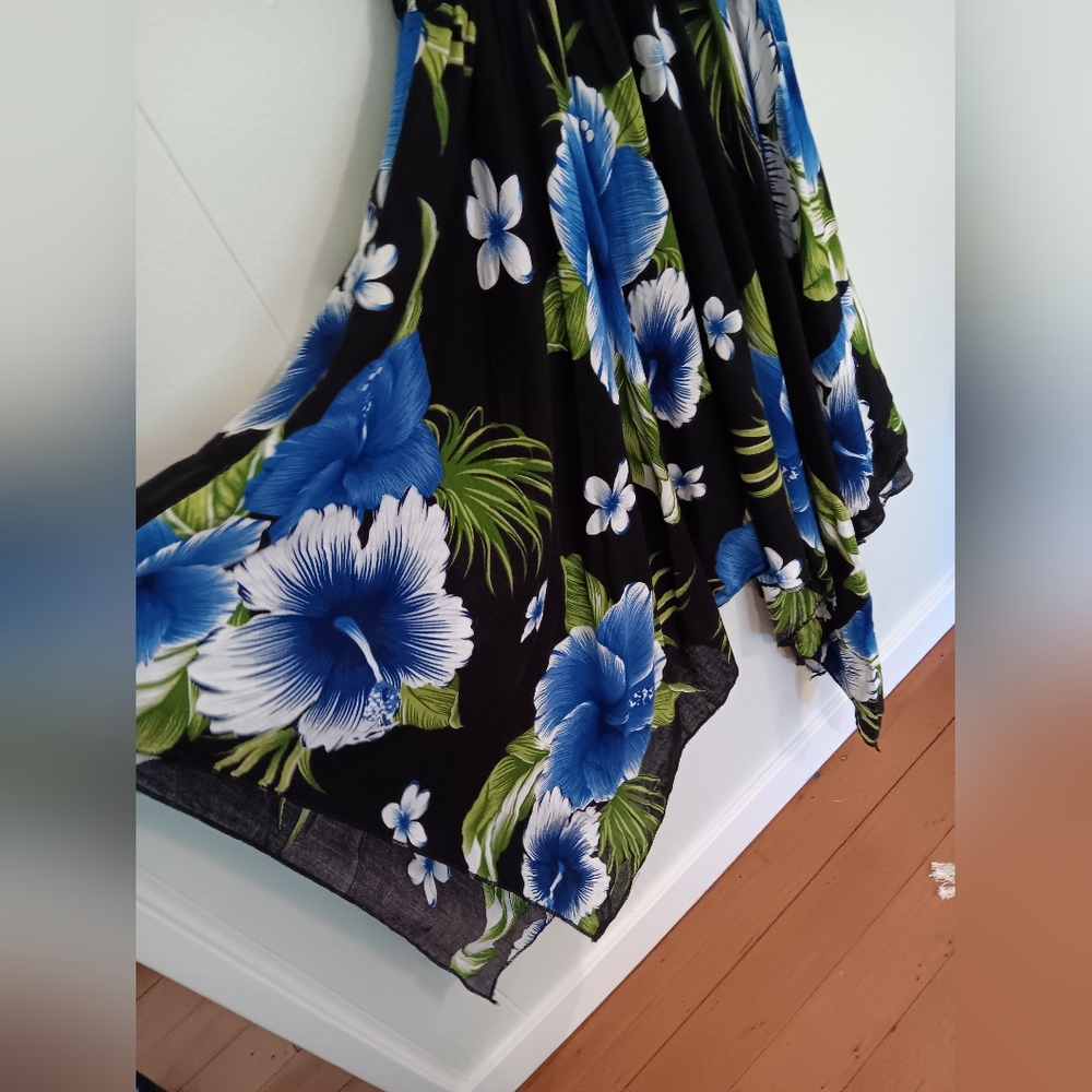 Rayon Hawaiin Flower Black Green and Blue Dress - Picture 2 of 5